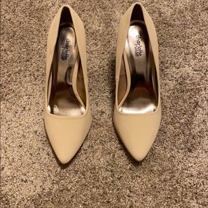 Tan Pointed Toed Heels